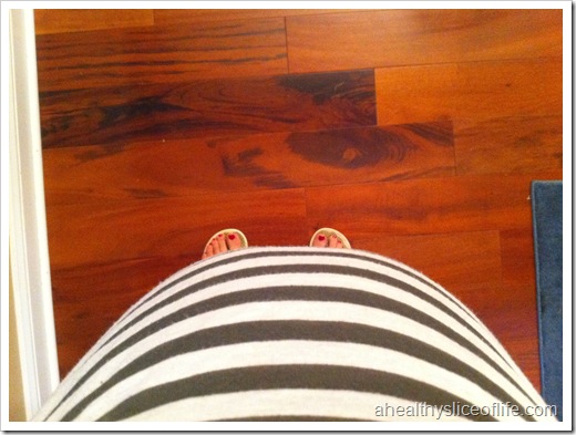 27 weeks pregnant belly picture 2
