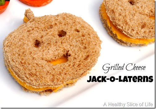 healthy kid-friendly Halloween goodies- grilled cheese jack-o-laterns