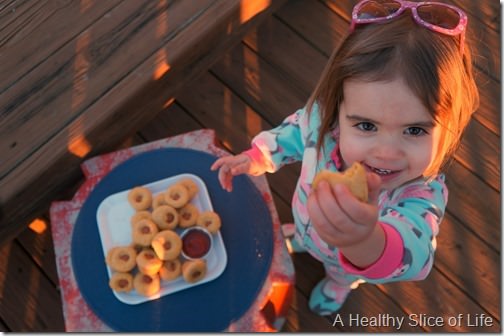 healthy corn dog muffins for kids- kid approved